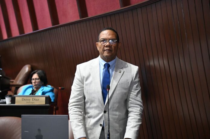 Fue enviado a la Comisión de Seguridad Social de la Cámara de Diputados de la República Dominicana el proyecto de resolución sometido por el proponente Miguel Arredondo
